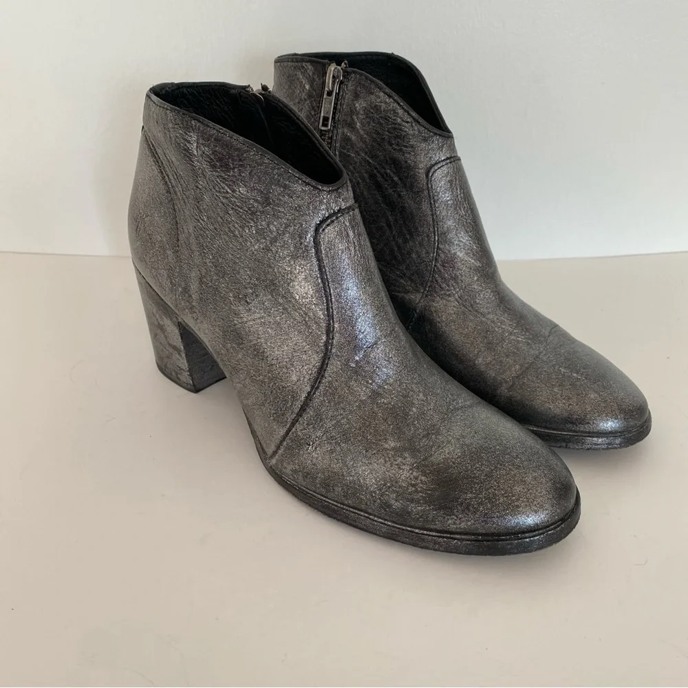 Frye Nora short ankle zip bootie metallic silver black gray - Picture 1 of 15
